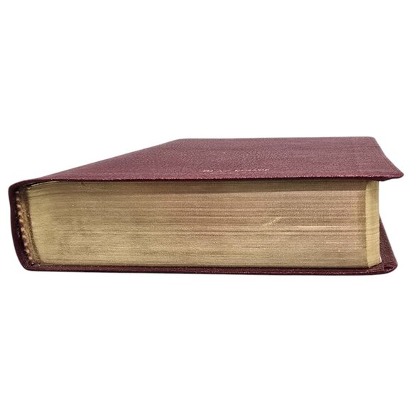 Red Holy Bible New Revised Standard Version Red Letter Cokesbury w/ Study Helps - Picture 6 of 16